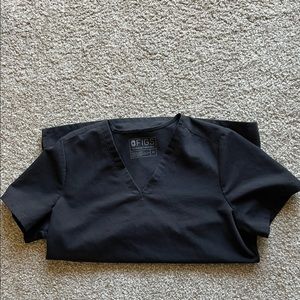 FIGS Women’s Casma Three Pocket Scrub Top - Medium